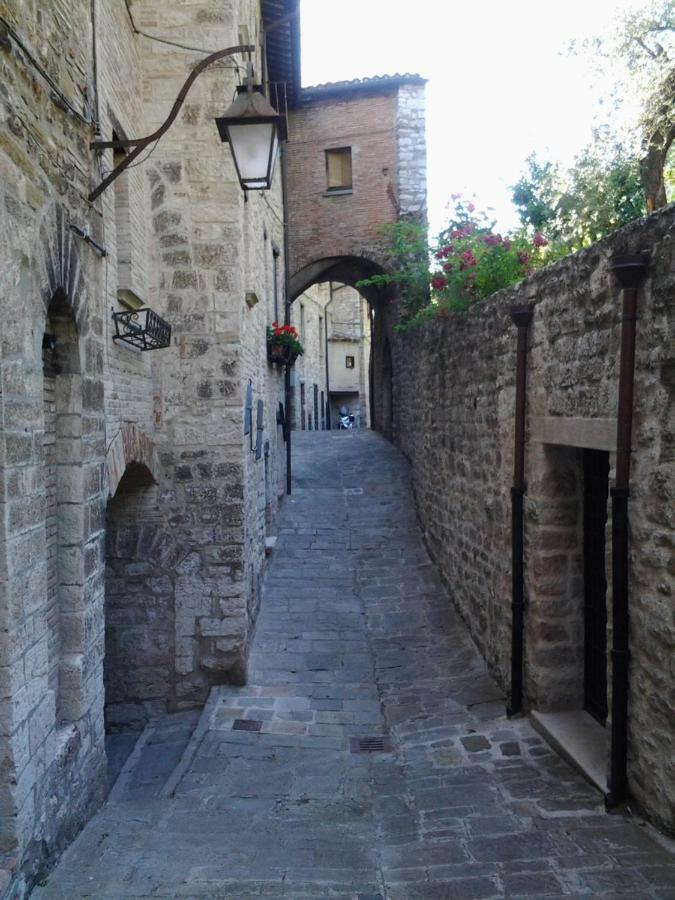 Appartamento Galeotti 18 Gubbio Exterior photo